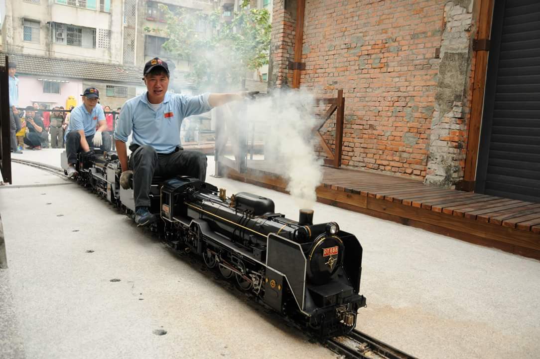 新型游樂(lè)設(shè)備